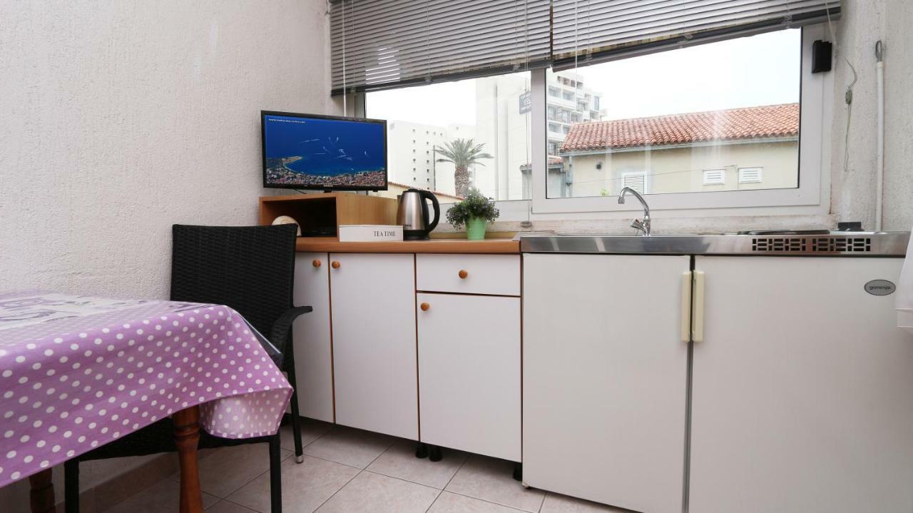 Apartments Nina Beach Makarska Eksteriør bilde