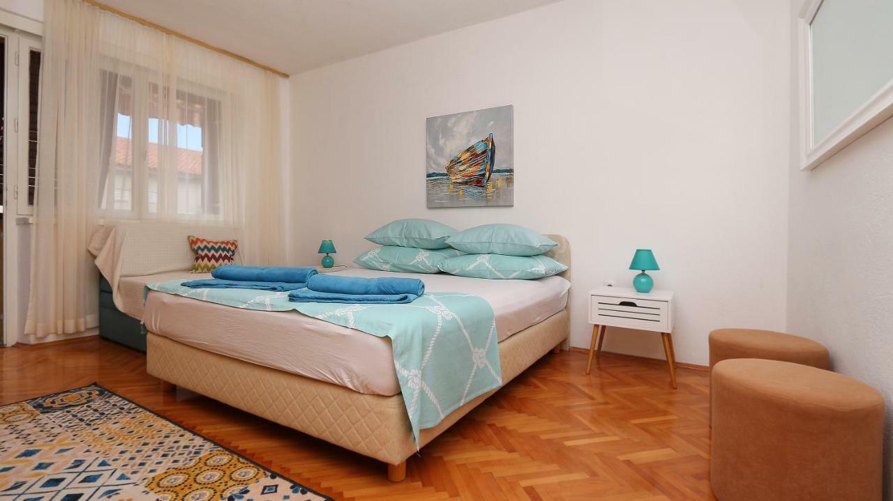 Apartments Nina Beach Makarska Eksteriør bilde