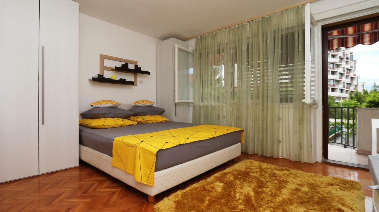 Apartments Nina Beach Makarska Eksteriør bilde